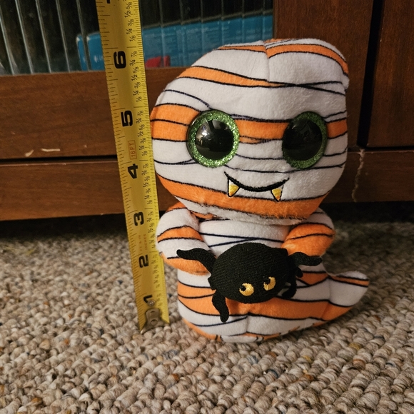 Ty Beanie Boos Halloween Mummy With Spider Mumford - Picture 7 of 7